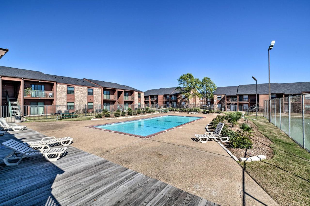Apartamento Game Day Retreat Pool Access, 2 Mi To Texas A And M College Station Exterior foto