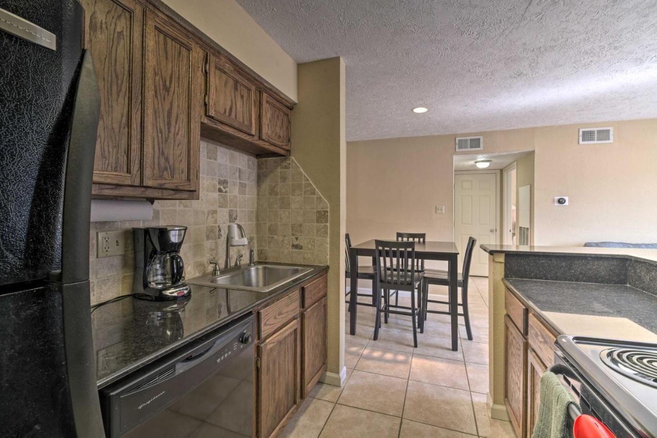 Apartamento Game Day Retreat Pool Access, 2 Mi To Texas A And M College Station Exterior foto