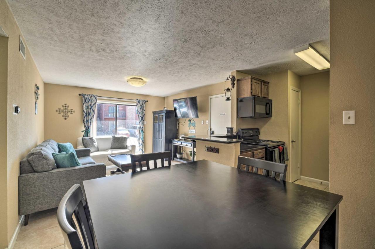 Apartamento Game Day Retreat Pool Access, 2 Mi To Texas A And M College Station Exterior foto