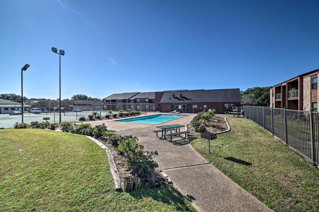 Apartamento Game Day Retreat Pool Access, 2 Mi To Texas A And M College Station Exterior foto