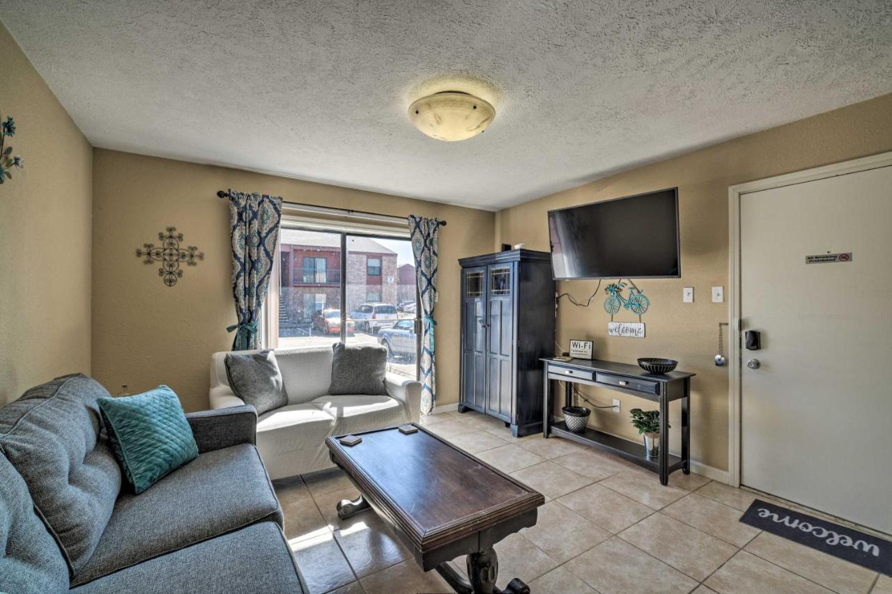 Apartamento Game Day Retreat Pool Access, 2 Mi To Texas A And M College Station Exterior foto